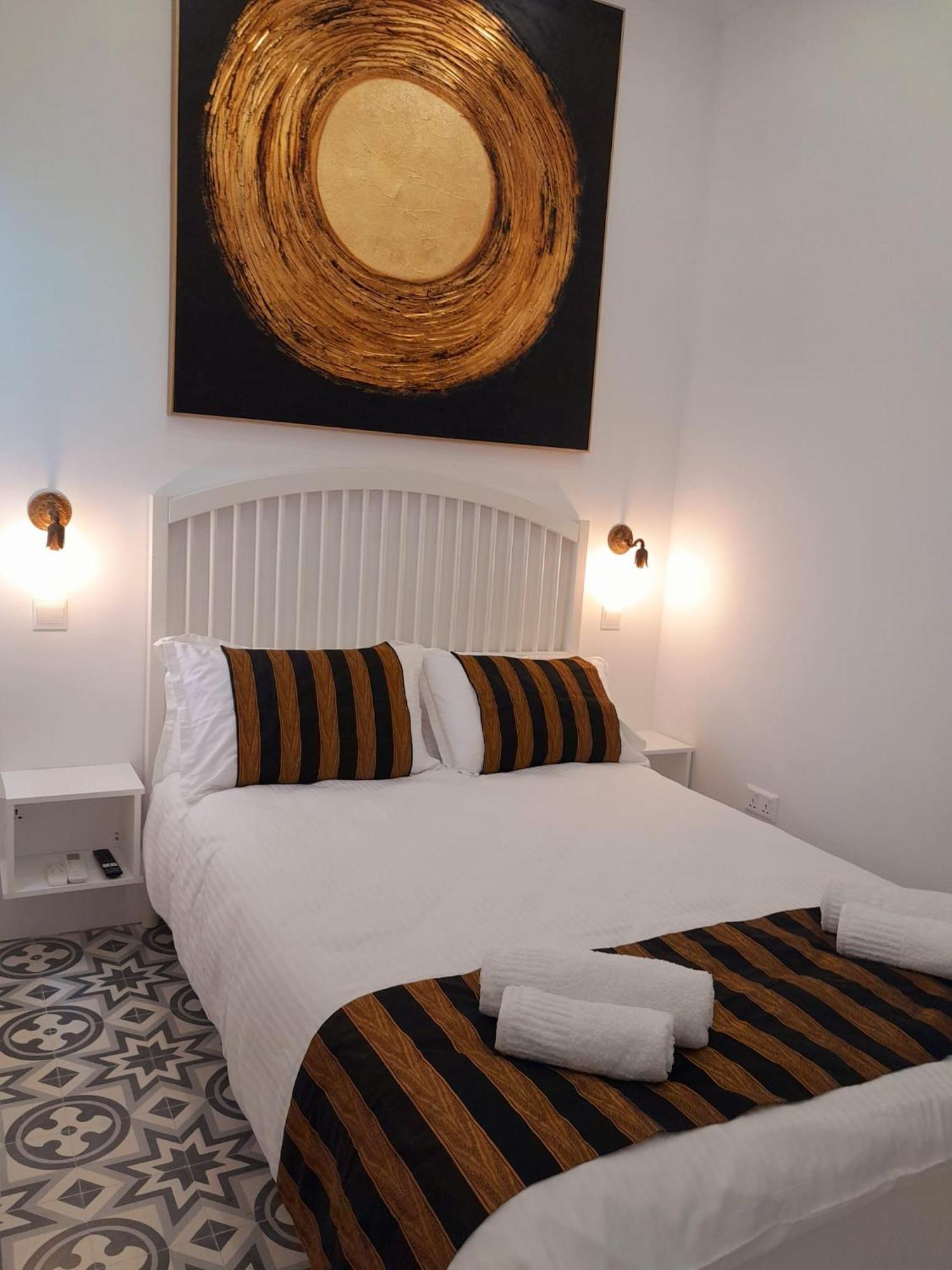Charming Town House In Cospicua, Valperga Rooms エクステリア 写真