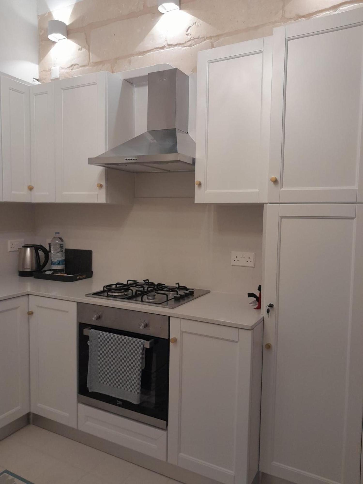 Charming Town House In Cospicua, Valperga Rooms エクステリア 写真